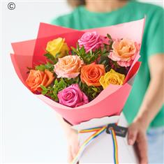Valentine's Rainbow 8 Rose Gift Box